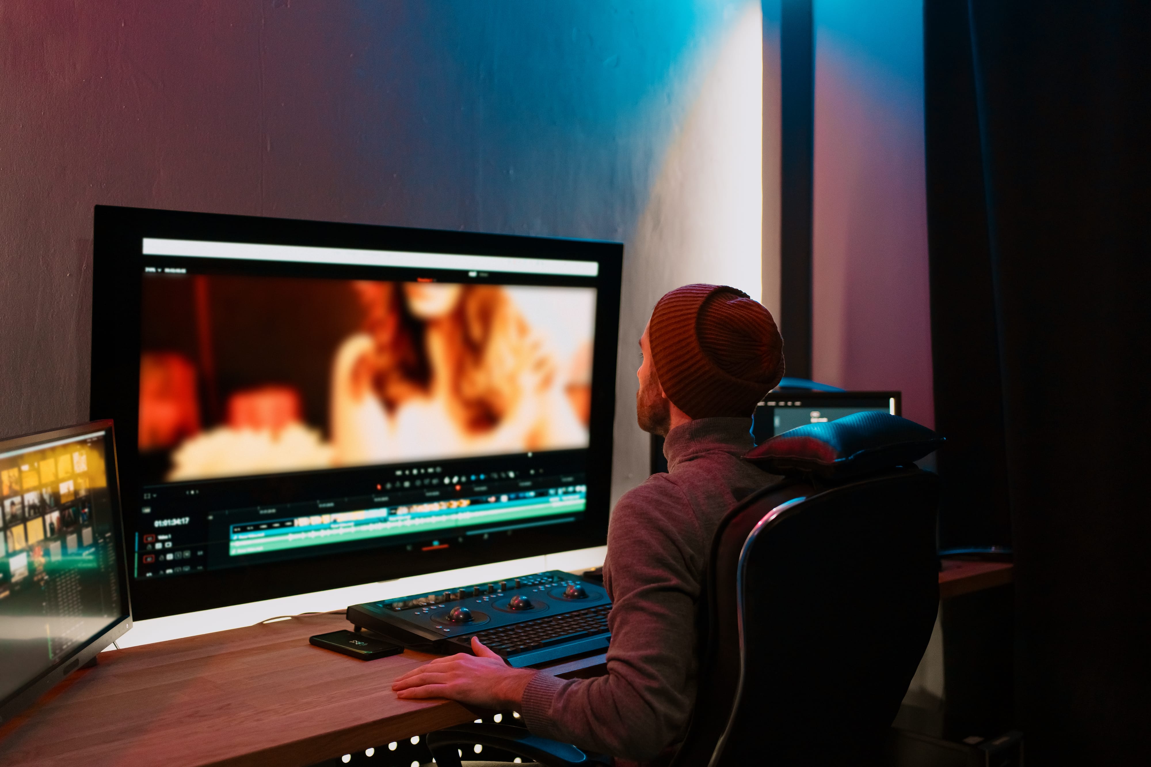 Hogyan lesz egyetlen videódból 30 különböző ütős tartalom? WEBBRANDING Hogyan lesz egyetlen videódból 30 különböző ütős tartalom? WEBBRANDING